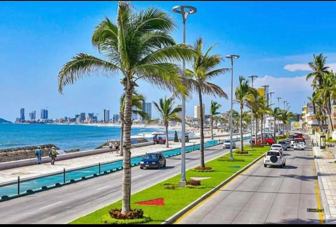 Σπίτι διακοπών Alcantara Apt, Ground Floor, Great For Digital, 2 Blocks Walk To Beach Μεξικό
